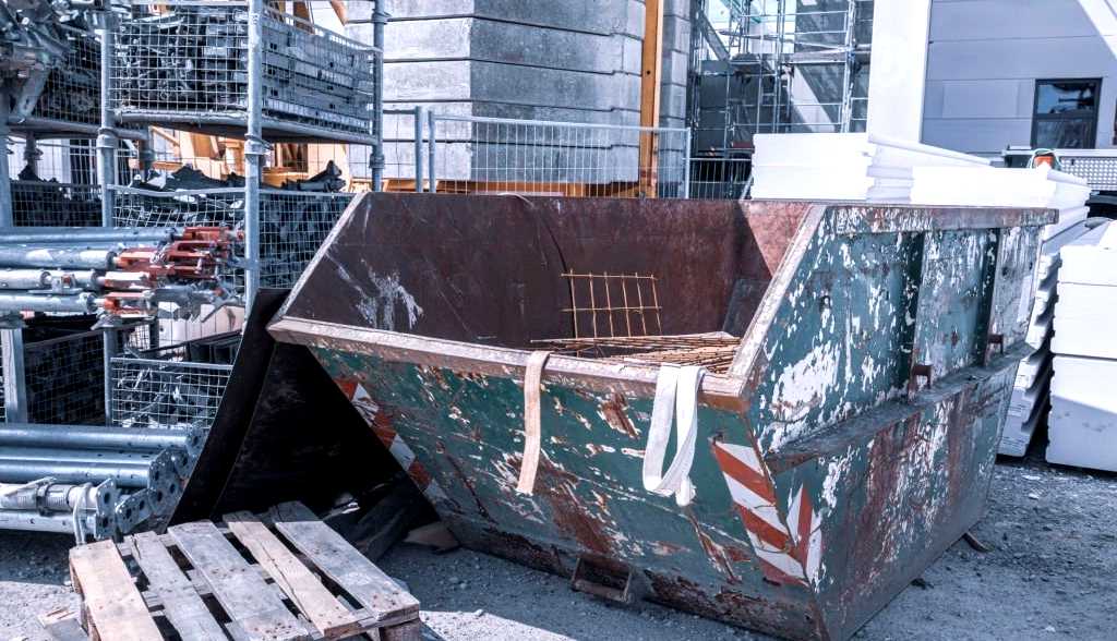 Cheap Skip Hire Services in Waterstock